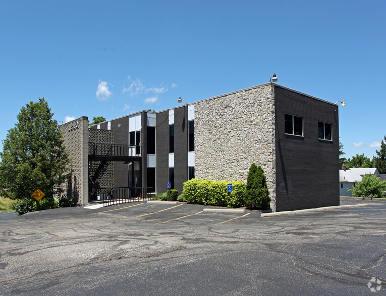 1240 E Main St, Springfield, OH for lease - Primary Photo - Image 1 of 38