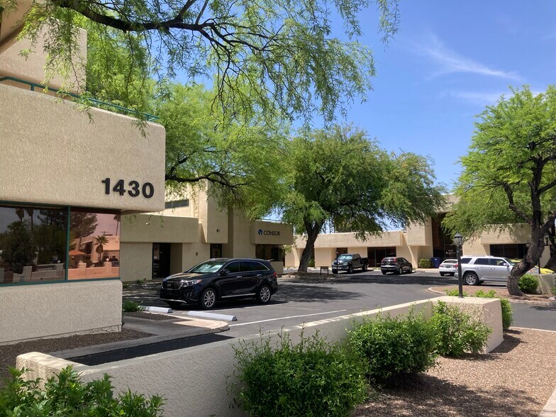 1430-1434 E Fort Lowell Rd, Tucson, AZ à louer - Photo du bâtiment - Image 2 de 10
