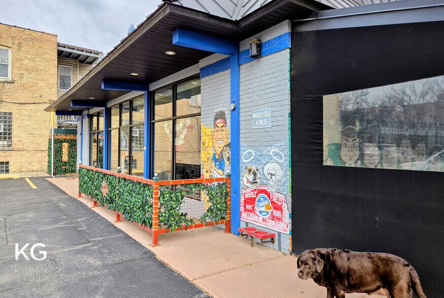 3734 W Irving Park Rd, Chicago, IL for lease - Building Photo - Image 3 of 20