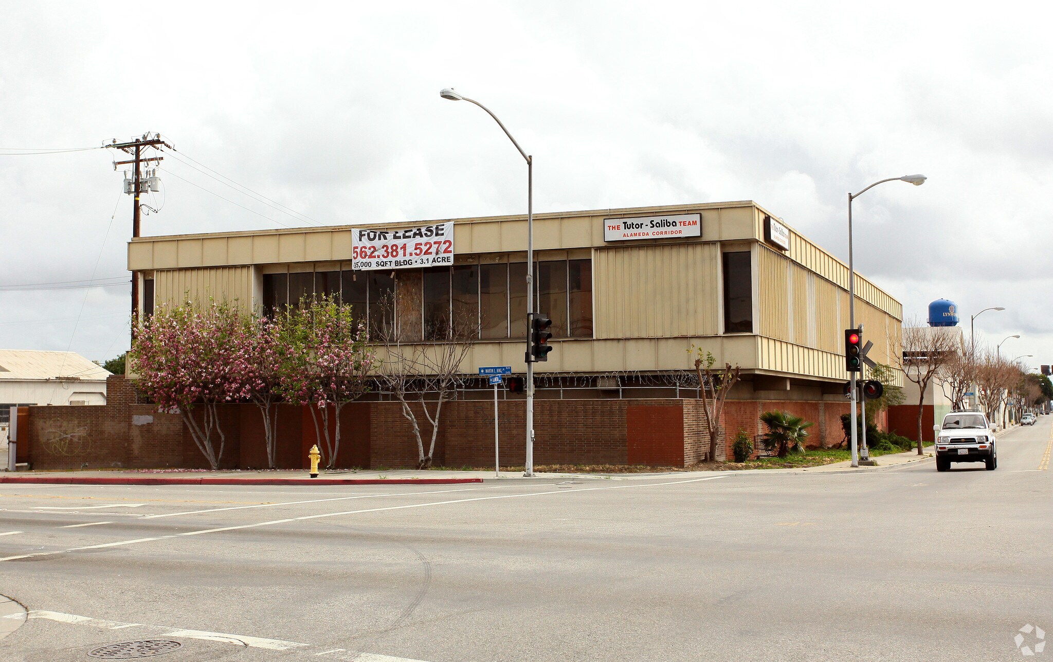 10700 Alameda St, Lynwood, CA à vendre Photo principale- Image 1 de 1