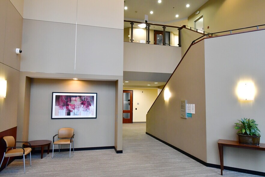 1002 15th St SW, Auburn, WA à louer - Photo intérieure - Image 3 de 20