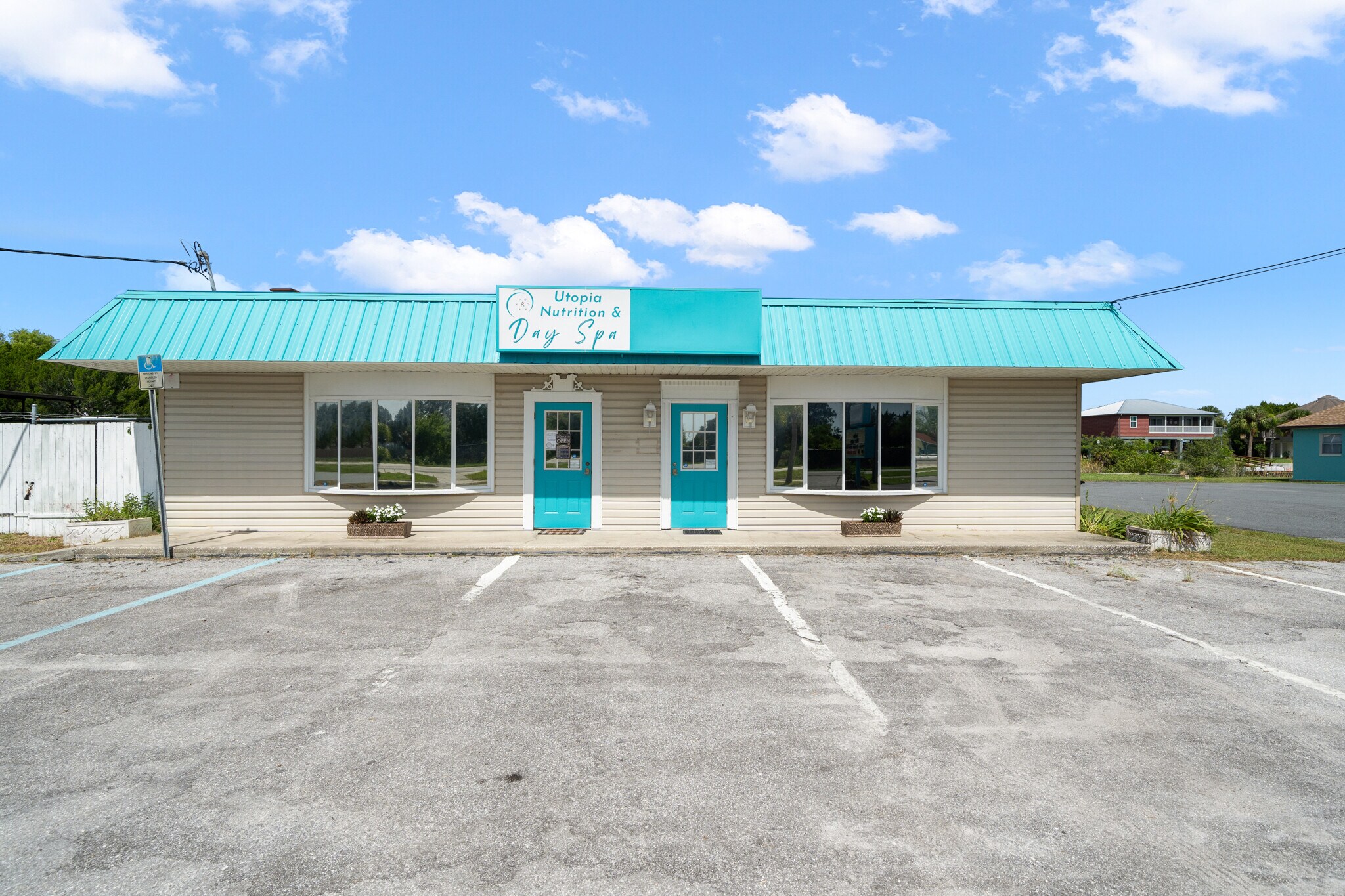3375 Shoal Line Blvd, Hernando Beach, FL for lease Primary Photo- Image 1 of 7