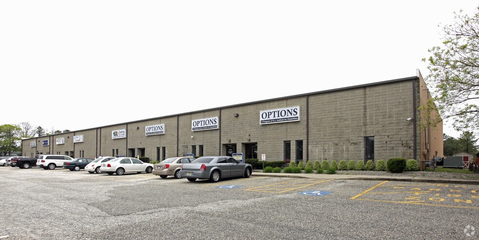 1591 Route 37 W, Toms River, NJ for lease - Building Photo - Image 3 of 7