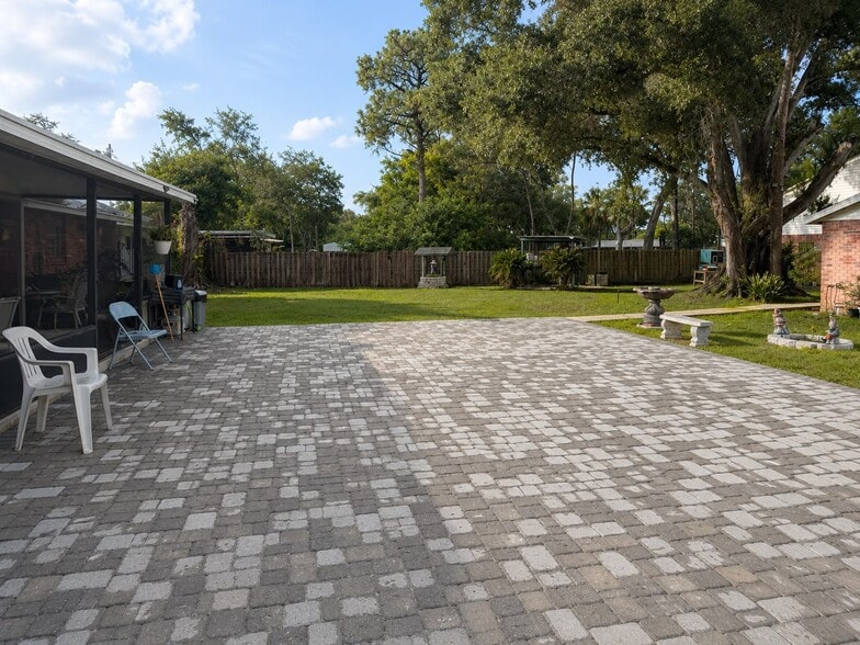 2504 S 54th St, Tampa, FL for sale - Building Photo - Image 3 of 9