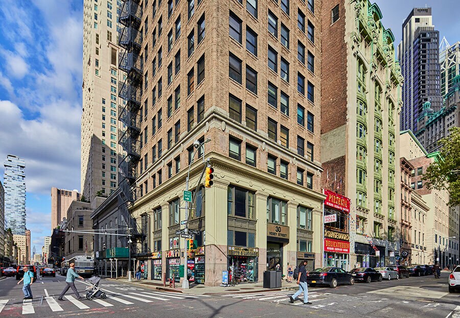 30 Vesey St, New York, NY à louer Photo du bâtiment- Image 1 de 2