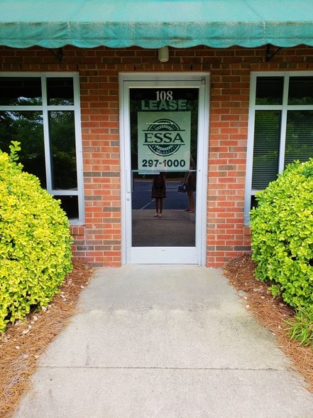 5500 Adams Farm Ln, Greensboro, NC for sale - Other - Image 3 of 17