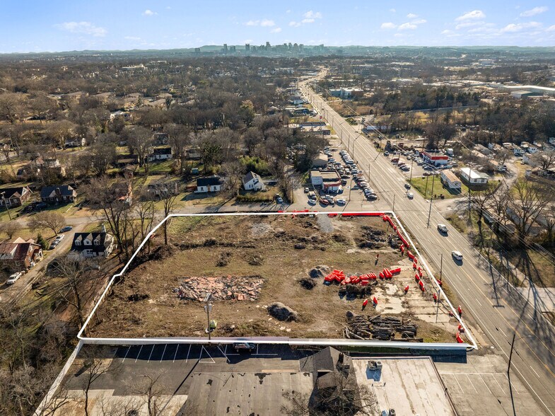 2801 Dickerson Pike, Nashville, TN à vendre - Photo du bâtiment - Image 3 de 12