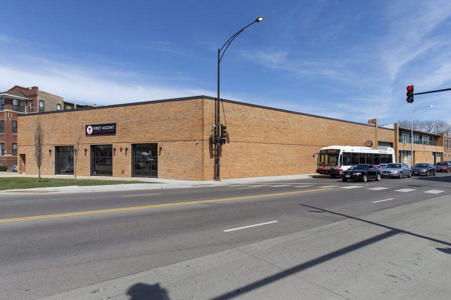 2948 Grand Ave, Chicago, IL for sale - Building Photo - Image 3 of 3