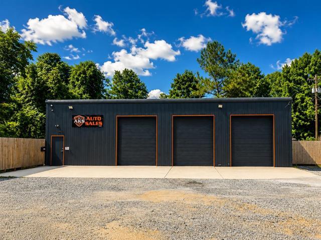 176 Bomar St, Inman, SC à vendre - Photo du bâtiment - Image 3 de 3