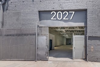 2023-2043 S Santa Fe Ave, Los Angeles, CA for lease Interior Photo- Image 1 of 9