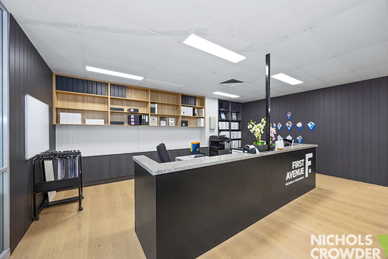 214 Bay Street, Brighton, VIC 3186 - Unité Suite 7 - - Photo intérieure - Image 2 of 10