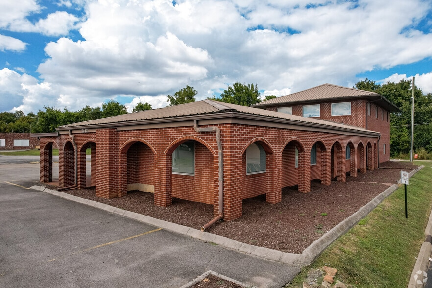 5412 Clinton Hwy, Knoxville, TN for lease - Building Photo - Image 3 of 6