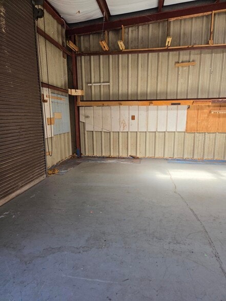 6722 NW 18th Dr, Gainesville, FL for lease - Building Photo - Image 2 of 8