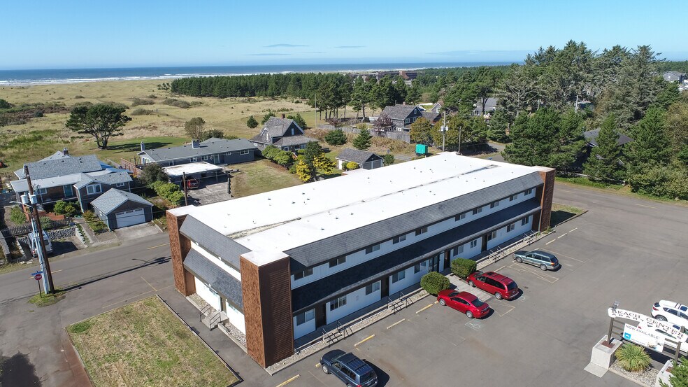 1101 Pacific Ave N, Long Beach, WA à vendre - Photo du bâtiment - Image 2 de 11