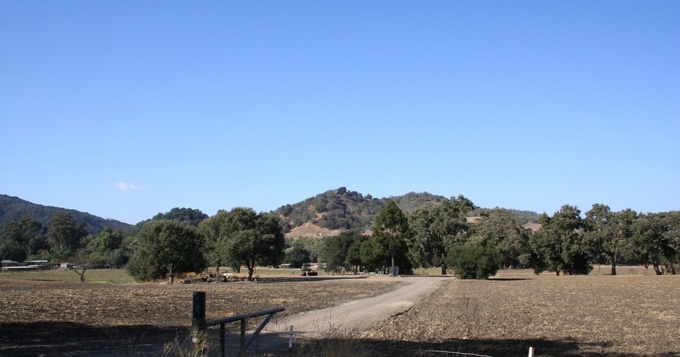 9170 Watsonville Rd, Gilroy, CA for sale - Building Photo - Image 1 of 1