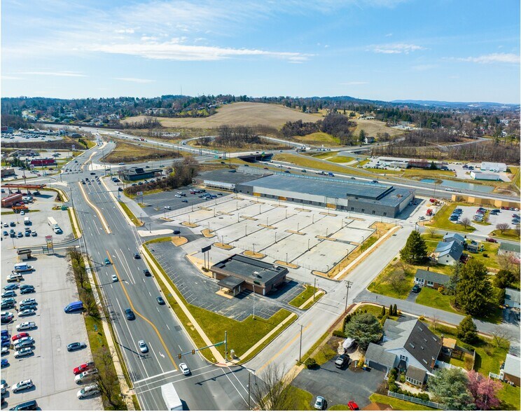 1094 Haines Rd, York, PA for lease - Building Photo - Image 1 of 1