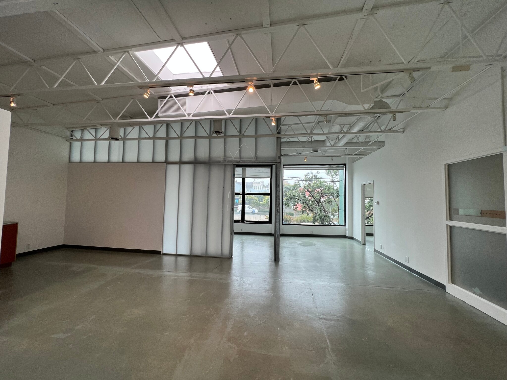 2430-2434 Main St, Santa Monica, CA à louer Photo intérieure- Image 1 de 9