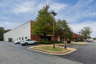 More details for 520 Eastpark Ct, Sandston, VA - Industrial for Lease