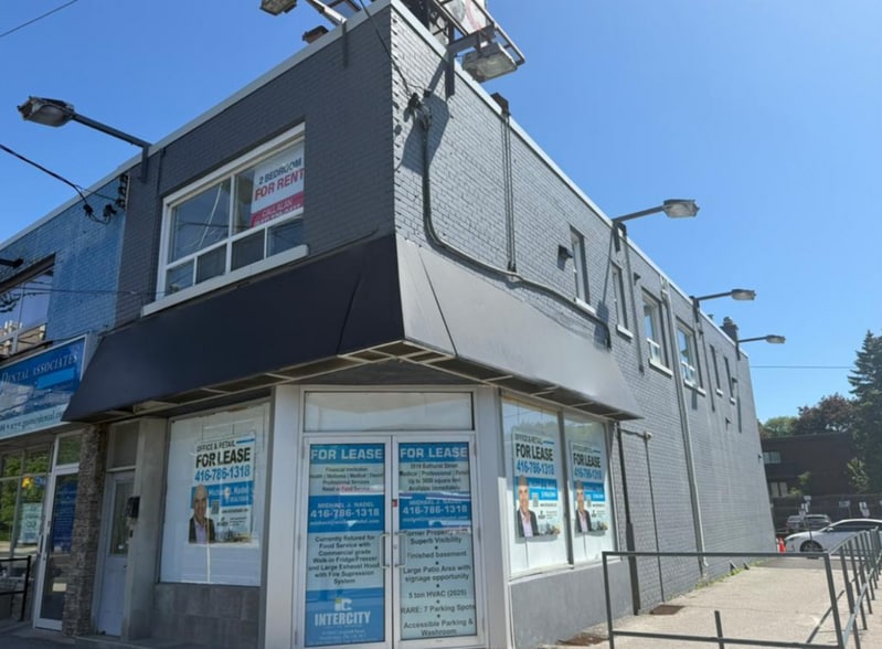 3519 Bathurst St, Toronto, ON for lease - Building Photo - Image 2 of 55