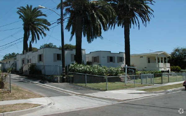 20414 Kenwood Ave, Torrance, CA for sale Primary Photo- Image 1 of 86