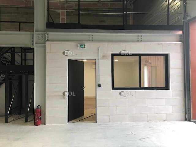 Flex dans Lambesc à louer - Photo du bâtiment - Image 3 de 3