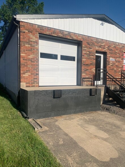 1112 S Morton St, Bloomington, IN à louer - Photo du bâtiment - Image 3 de 22