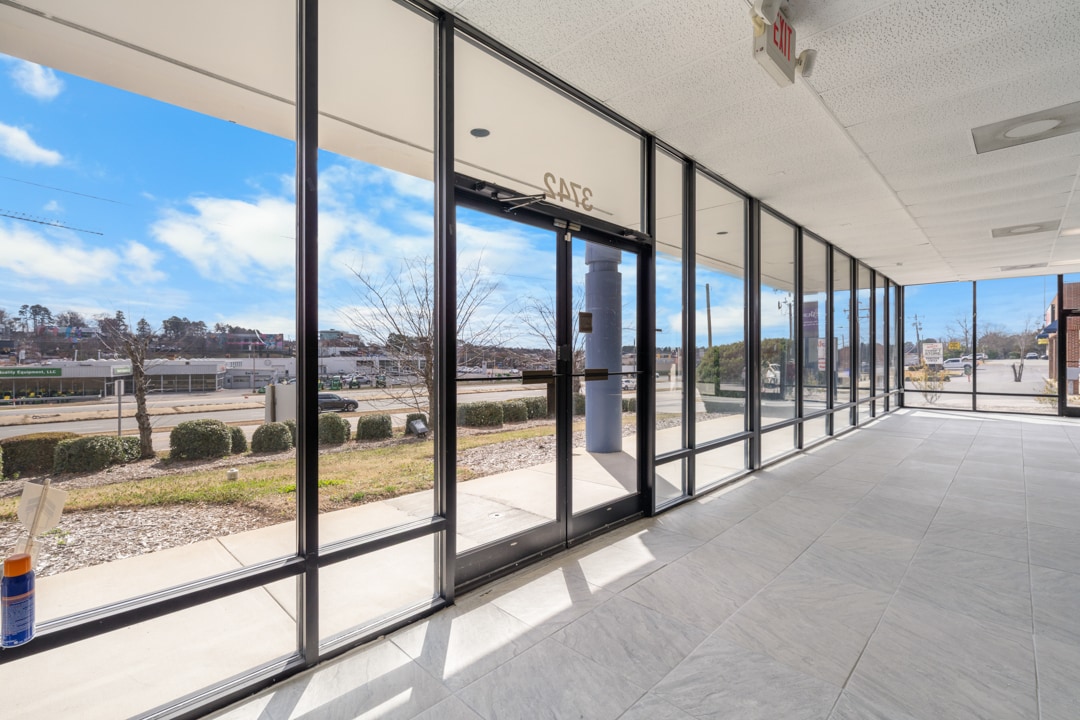 3742 Durham Chapel Hill Blvd, Durham, NC for lease Interior Photo- Image 1 of 9