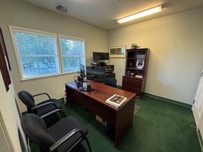 344 Division St, Pleasanton, CA for lease Interior Photo- Image 2 of 3
