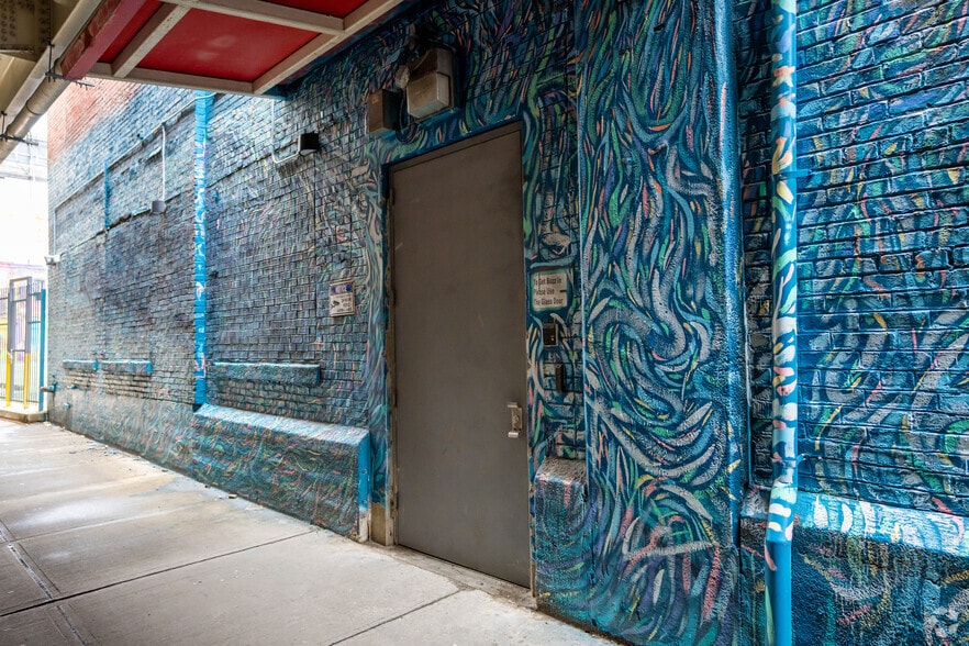 227 Coles St, Jersey City, NJ for sale - Building Photo - Image 3 of 4