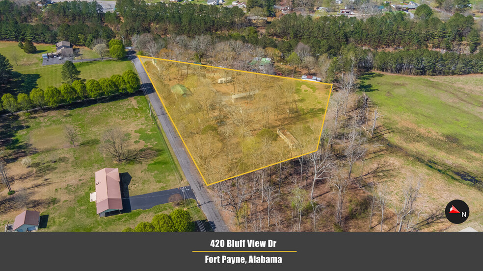 420 Bluff View Dr, Fort Payne, AL for sale - Primary Photo - Image 1 of 1