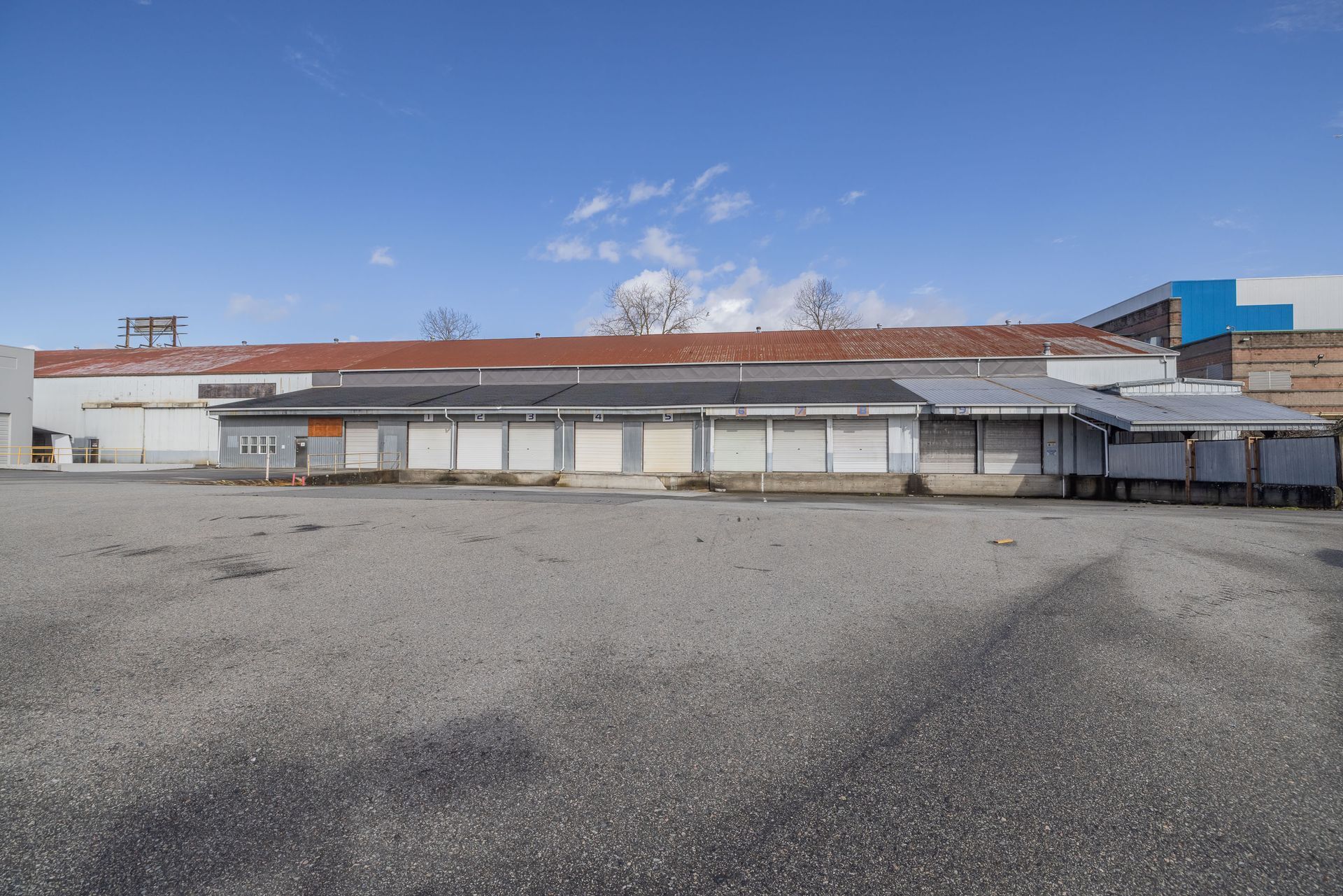 8410 Main St, Vancouver, BC for lease Primary Photo- Image 1 of 9