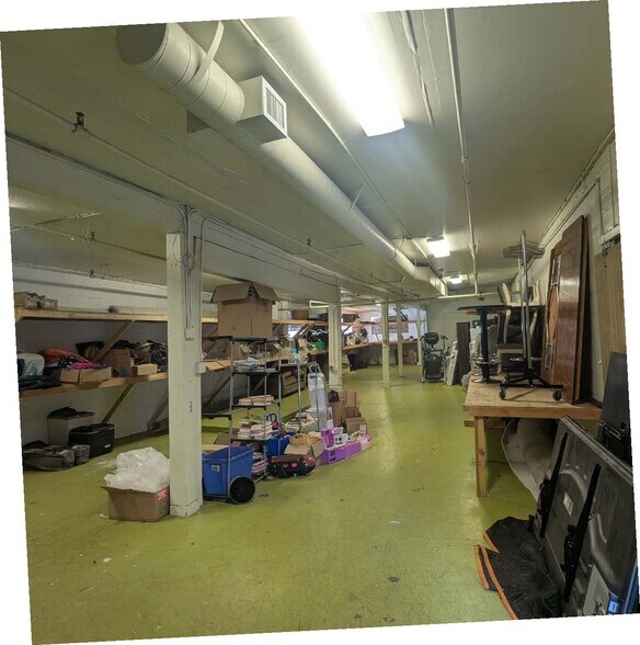 1100 NE 21st St, Portland, OR à vendre - Photo du bâtiment - Image 2 de 8