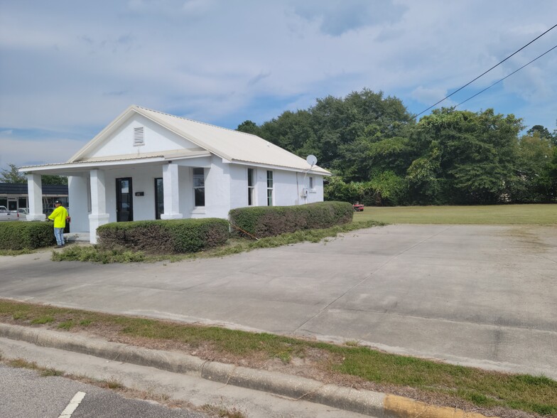 125 S Main St, Spring Lake, NC for sale - Building Photo - Image 1 of 1