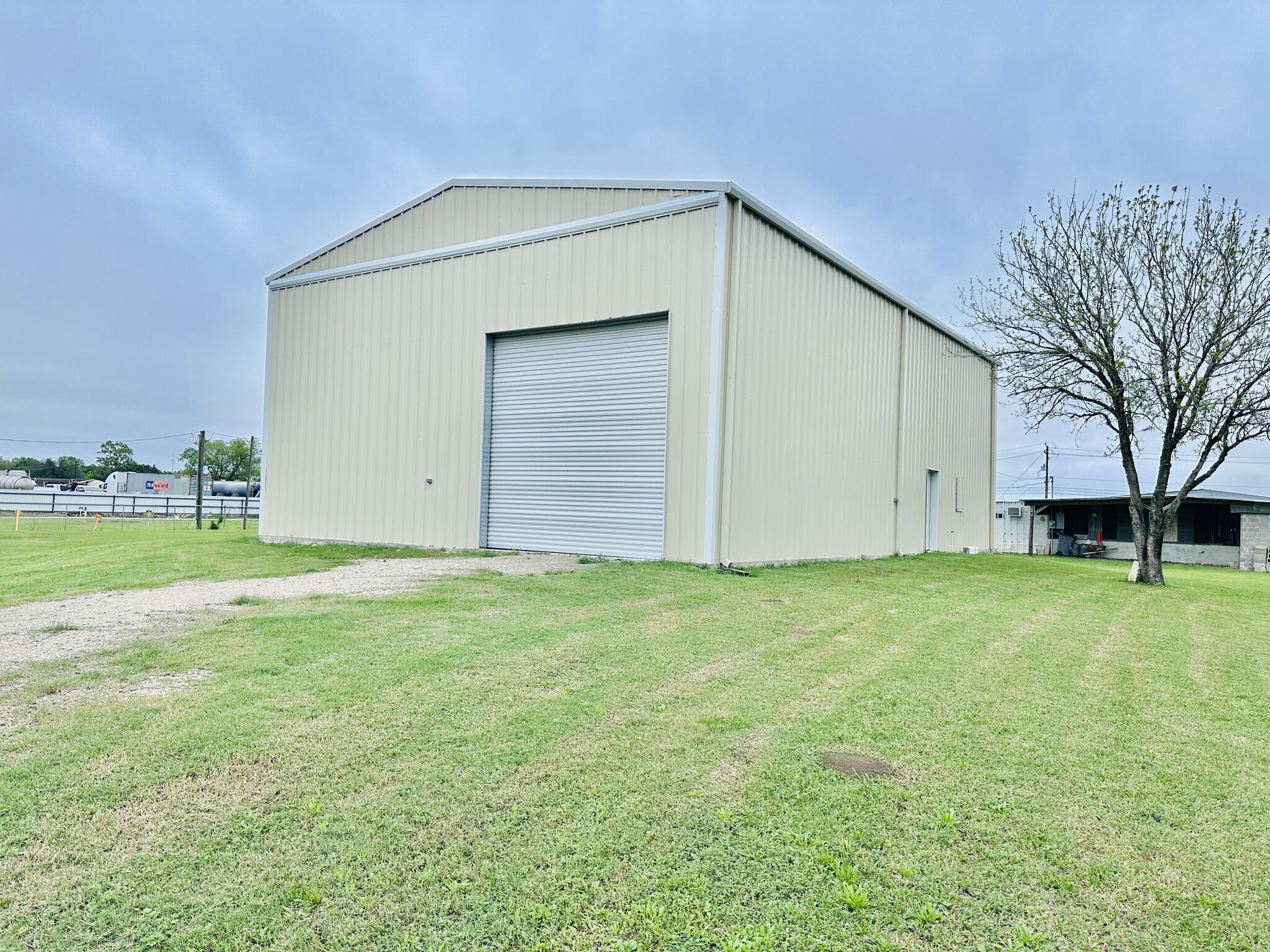 7403 N Main St, Baytown, TX à vendre Photo du bâtiment- Image 1 de 1