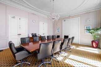 Plus de détails pour 27 Rue De Bassano, Paris - Coworking à louer