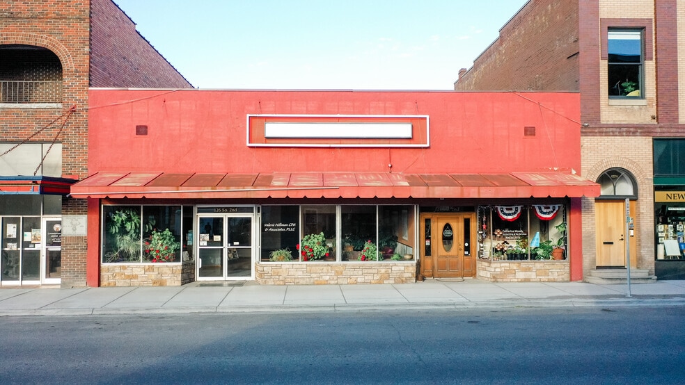 124 S 2nd St, Livingston, MT for sale - Primary Photo - Image 1 of 43
