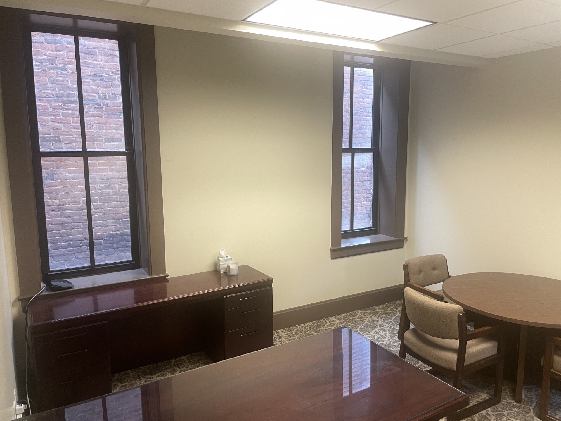 215 S Main St, Council Bluffs, IA for lease Interior Photo- Image 1 of 7