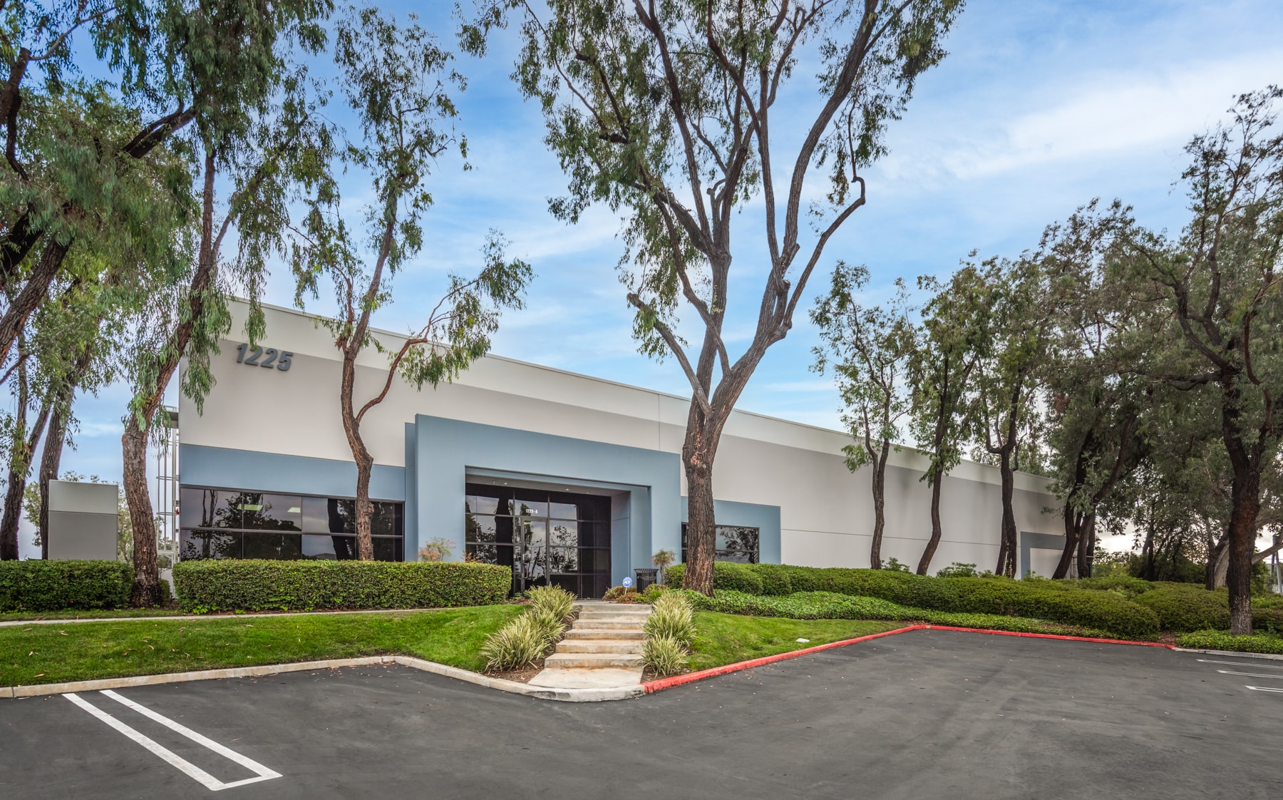 1225 Park Center Dr, Vista, CA for lease Building Photo- Image 1 of 5