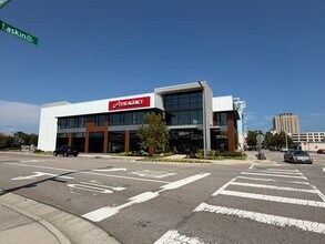 408 Laskin Rd, Virginia Beach, VA for lease Building Photo- Image 1 of 11