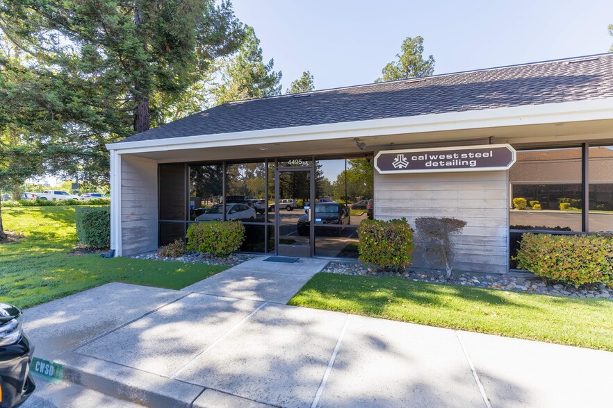 4495 Stoneridge Dr, Pleasanton, CA for sale - Building Photo - Image 1 of 1