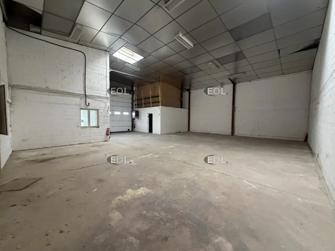 Flex in Saint-Michel-sur-Orge for lease Interior Photo- Image 1 of 5