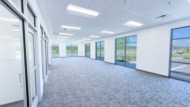 0000 Eastport Rd, Jacksonville, FL for lease Interior Photo- Image 2 of 3