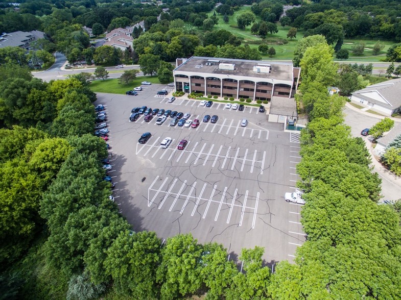 7525 Mitchell Rd, Eden Prairie, MN for sale - Aerial - Image 3 of 31