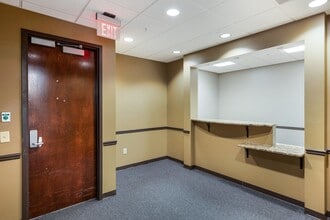 245 Village Center Pky, Stockbridge, GA for lease Interior Photo- Image 1 of 8