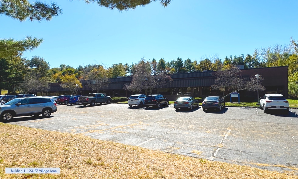 100% Occ. Office/Warehouse/Manufacturing portfolio of 2 properties for sale on LoopNet.ca - Building Photo - Image 2 of 6