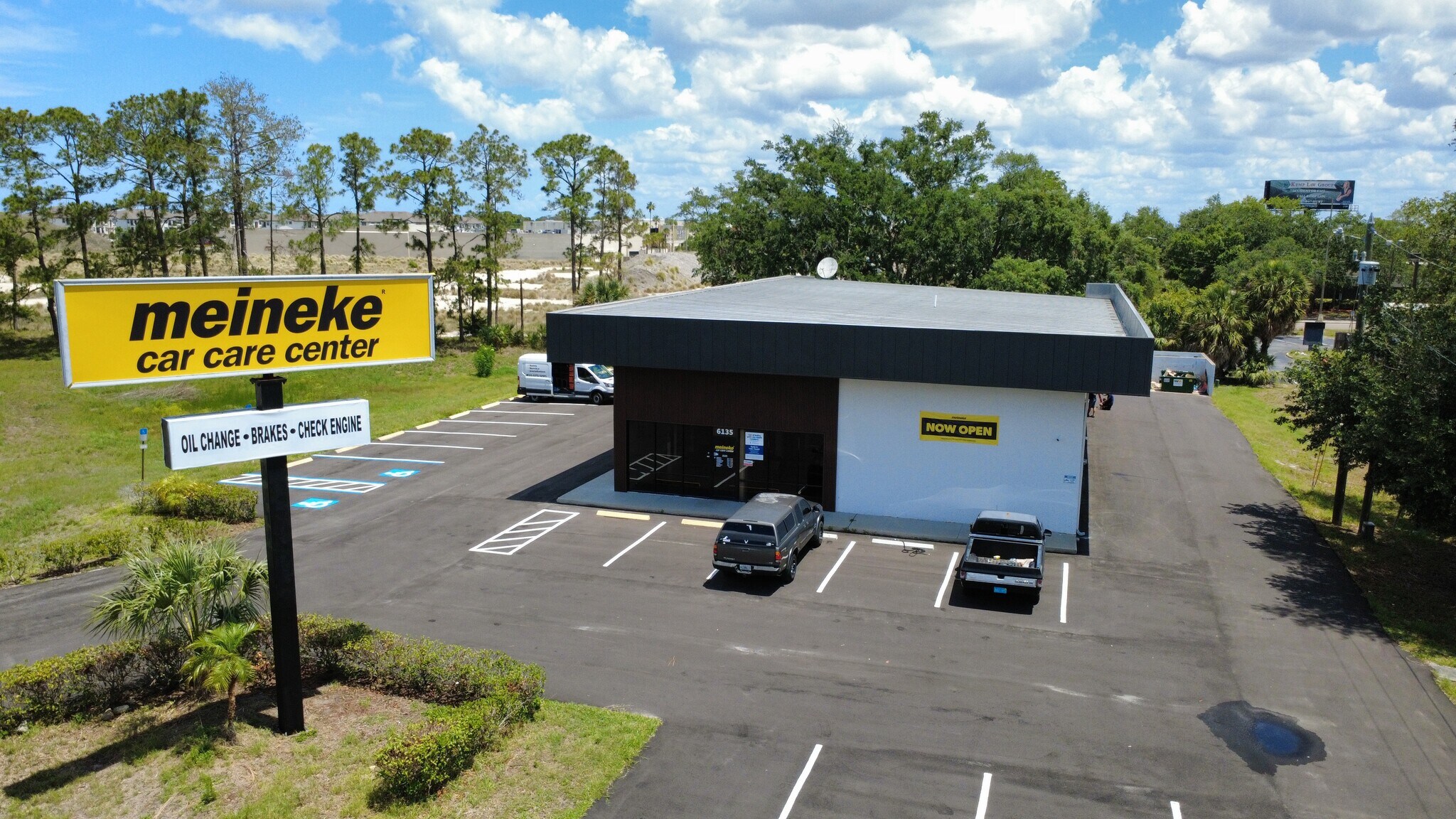 6135 Salt Springs Rd, Port Richey, FL à vendre Photo du bâtiment- Image 1 de 10