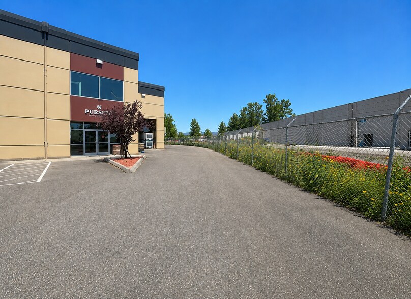 2321 Cole St, Enumclaw, WA à louer - Photo du bâtiment - Image 2 de 2