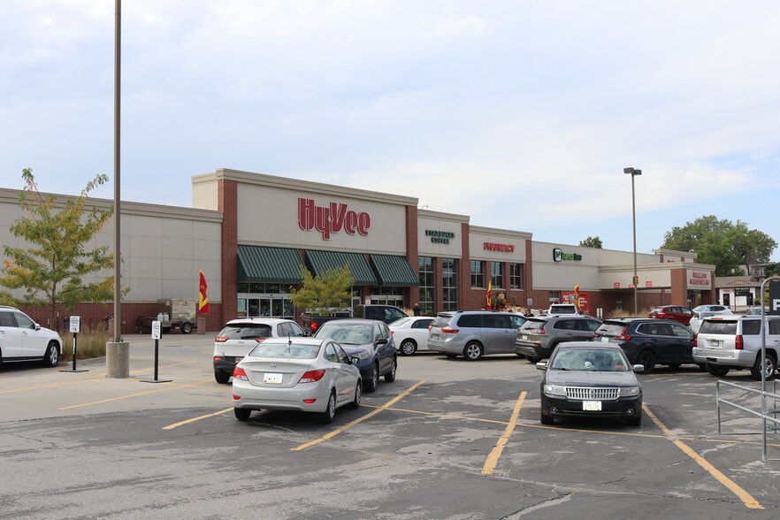 3800 Lincoln Way, Ames, IA for lease - Building Photo - Image 2 of 2