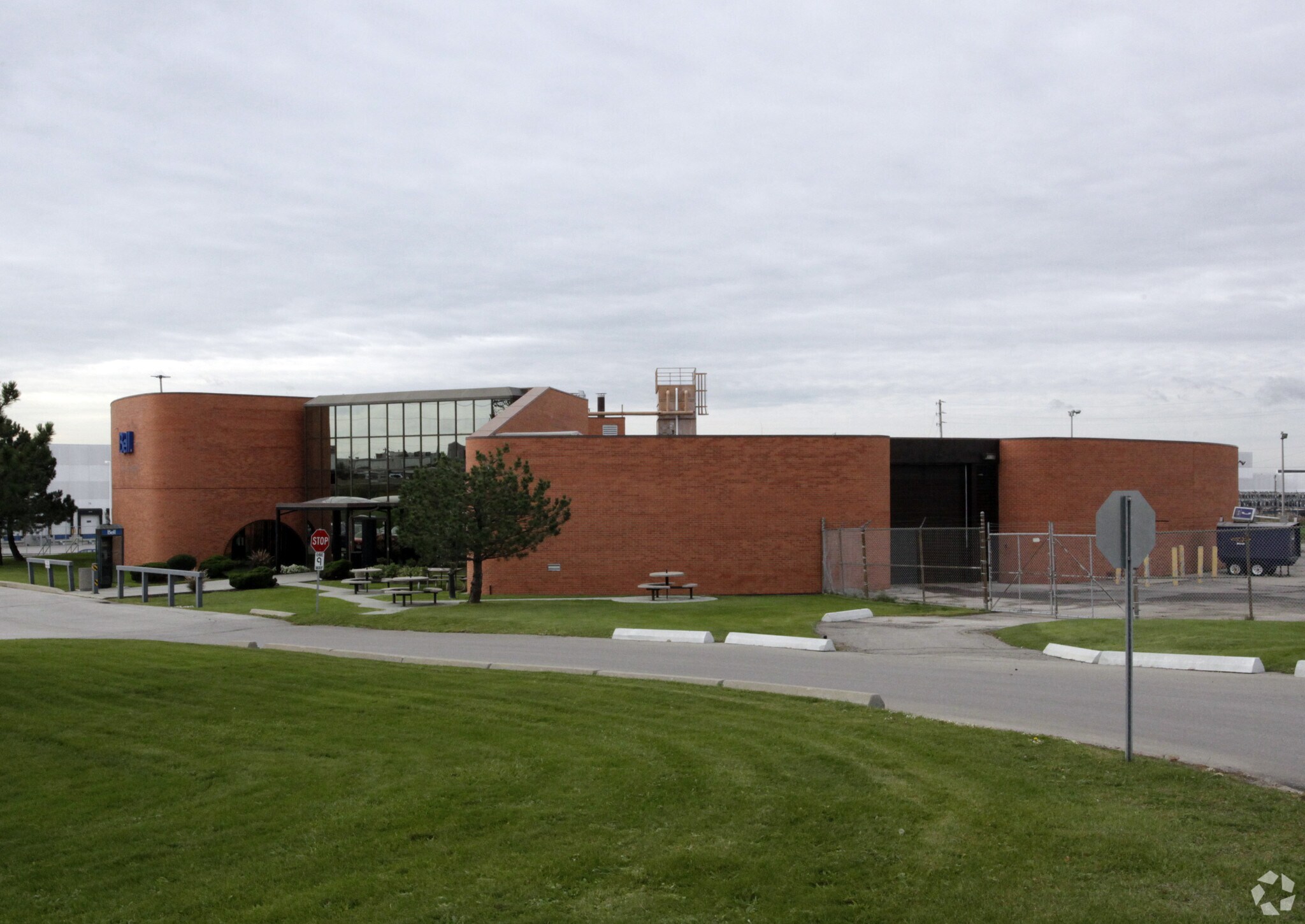 40 Norelco Dr, Toronto, ON à vendre Photo principale- Image 1 de 1