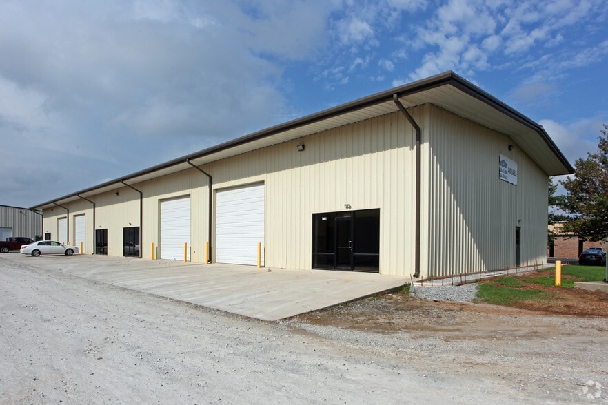 3411 Al-53 Hwy N, Huntsville, AL for lease - Primary Photo - Image 1 of 7